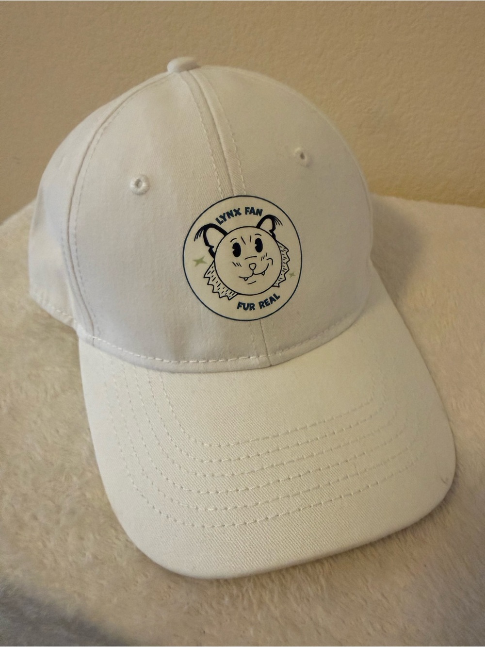 Lynx Fan Fur Real Graphic Print Patch Adjustable Baseball Hat White One Size NWT